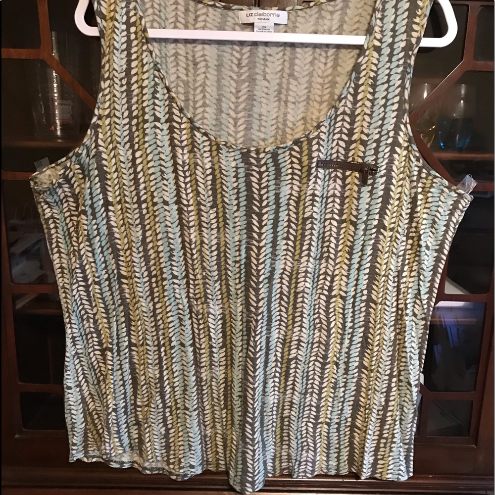 Liz Claiborne Woman’s Tank Top